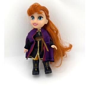 Disney‎ Frozen 2 Anna Travel Doll